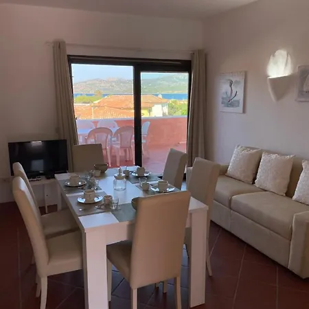 Le Al Mare Holiday home