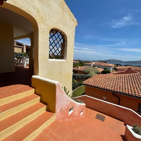 Le Al Mare Holiday home Cannigione