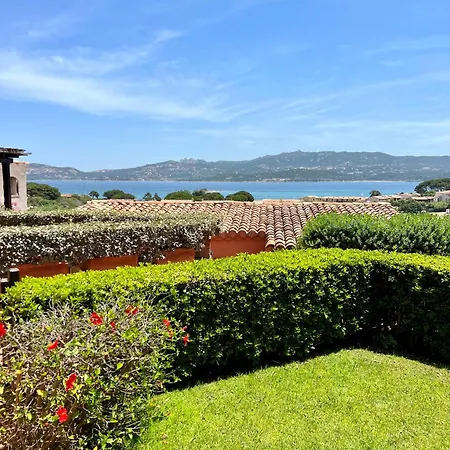Holiday home Le Al Mare Cannigione